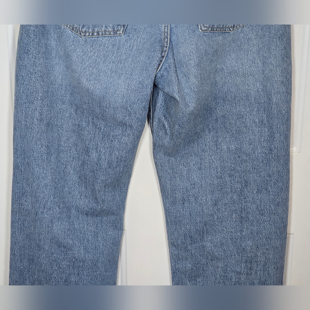 Levi's '94 Baggy Blue Distressed Higg Rise Jeans - Picture 8 of 11